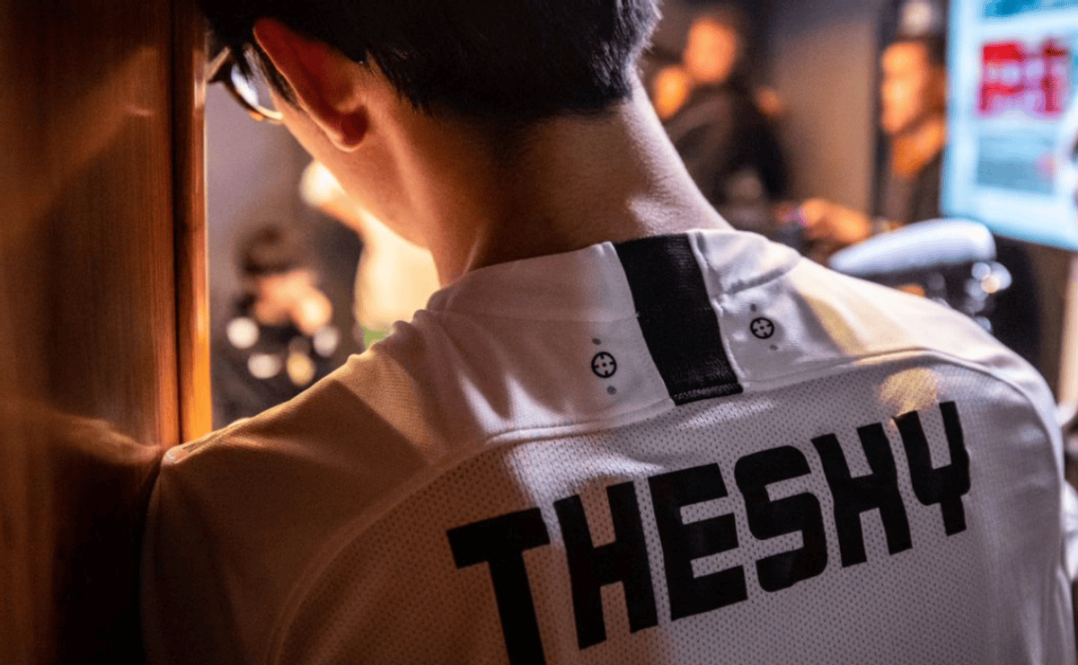 EDG杀手！JackeyLove职业生涯从未在常规赛里输给过EDG