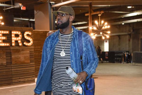 【战报】2021KPL春季赛常规赛第二轮W3D5，RNG.M 2-3 重庆QGhappy