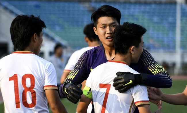 赛后群访Assum：有想过能以这个比分赢下LNG 我们选人比对面好