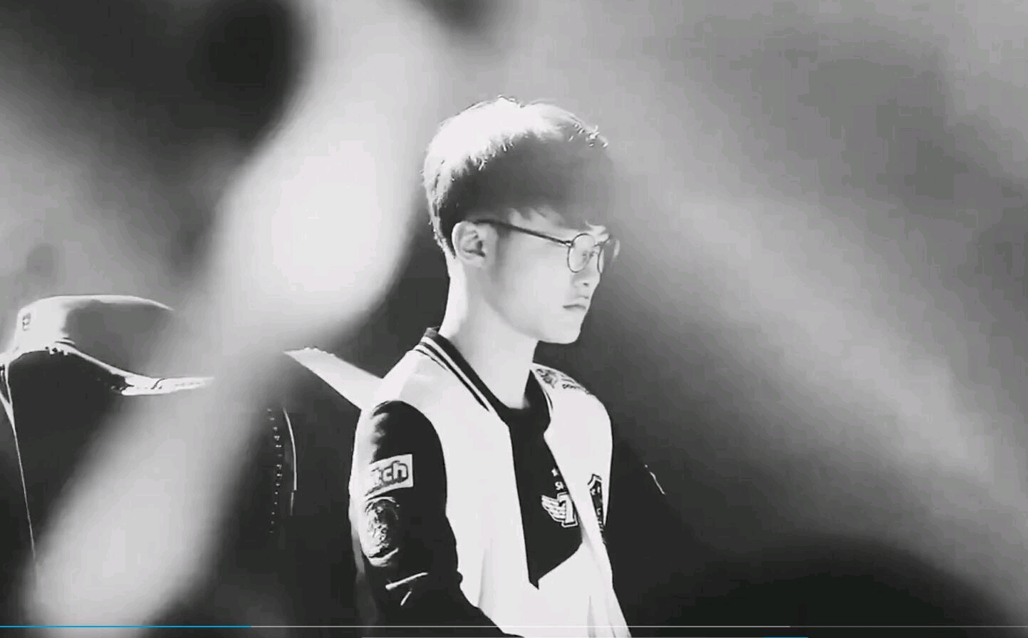 外网热议BLG横扫C9：我们从未真正摆脱过LCK vs LPL的洲际赛